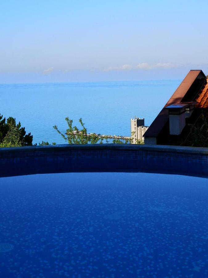 Seaview Apartment Complex Karia Kawarna Zewnętrze zdjęcie