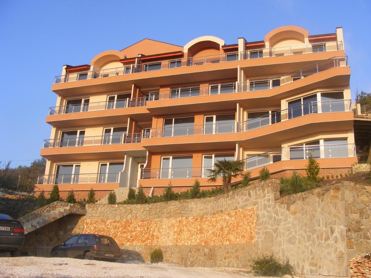 Seaview Apartment Complex Karia Kawarna Zewnętrze zdjęcie