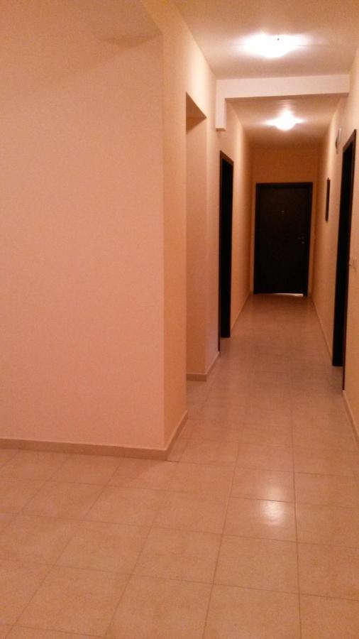 Seaview Apartment Complex Karia Kawarna Zewnętrze zdjęcie