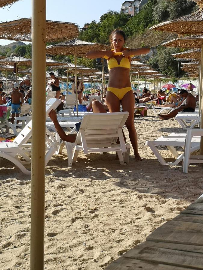 Seaview Apartment Complex Karia Kawarna Zewnętrze zdjęcie
