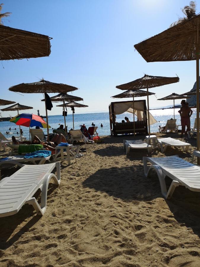 Seaview Apartment Complex Karia Kawarna Zewnętrze zdjęcie