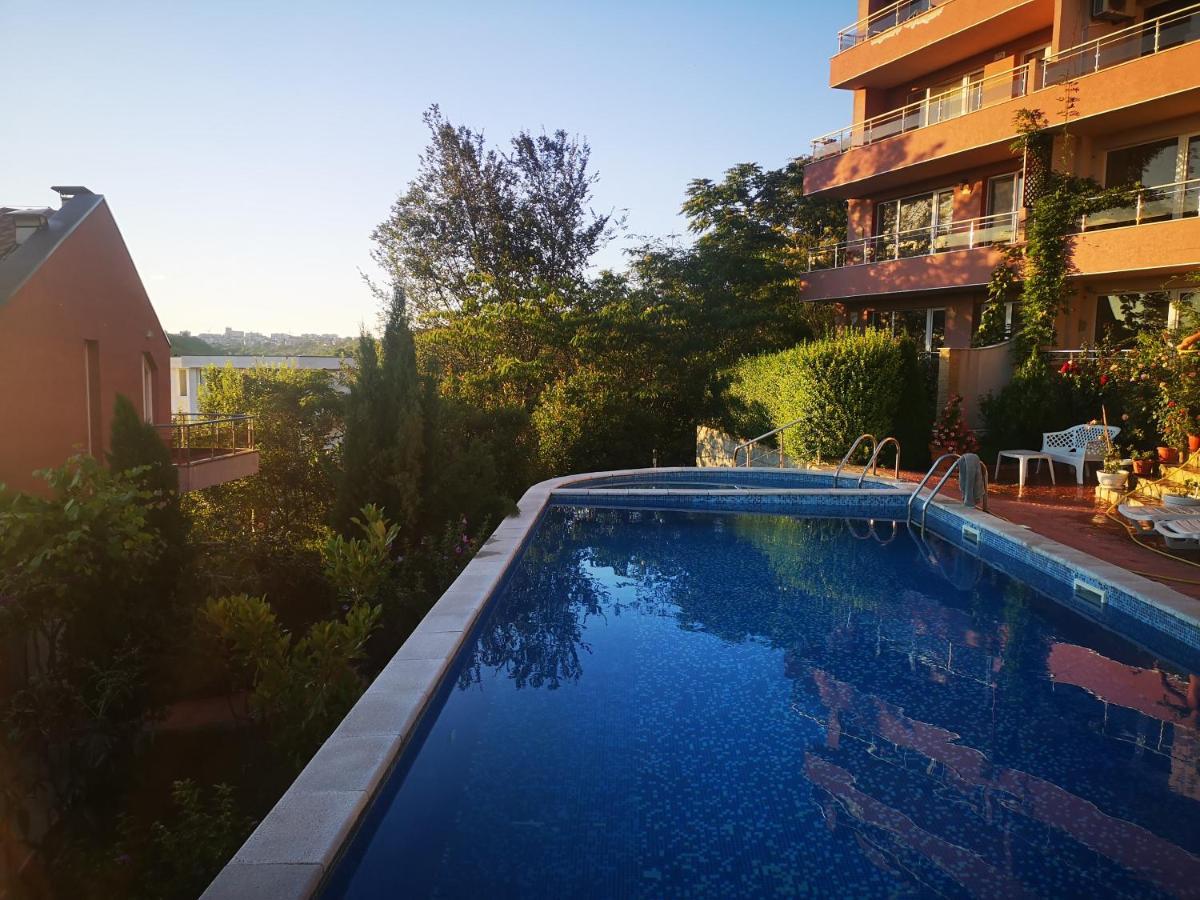 Seaview Apartment Complex Karia Kawarna Zewnętrze zdjęcie