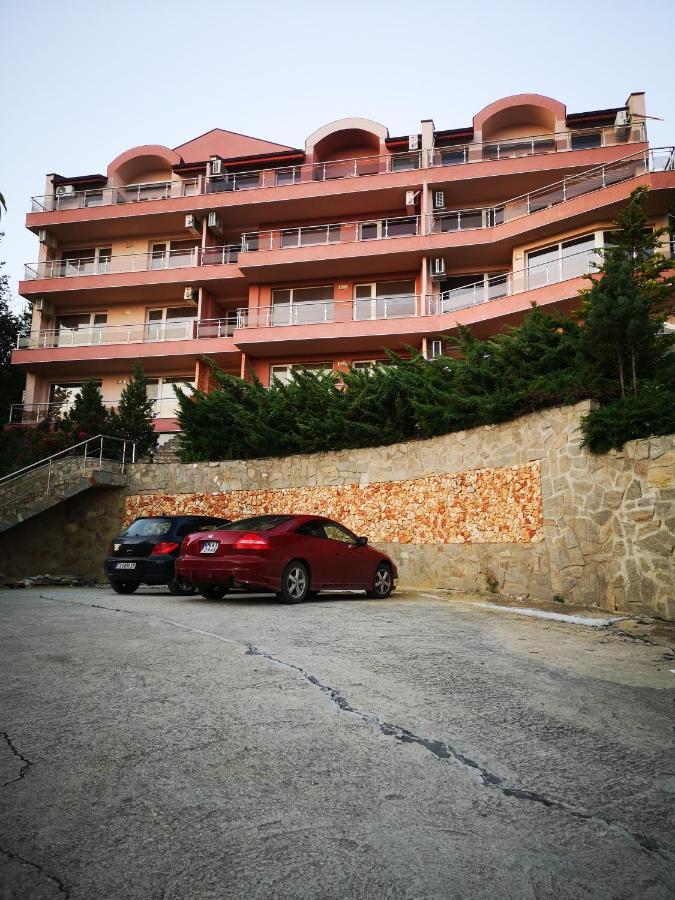 Seaview Apartment Complex Karia Kawarna Zewnętrze zdjęcie